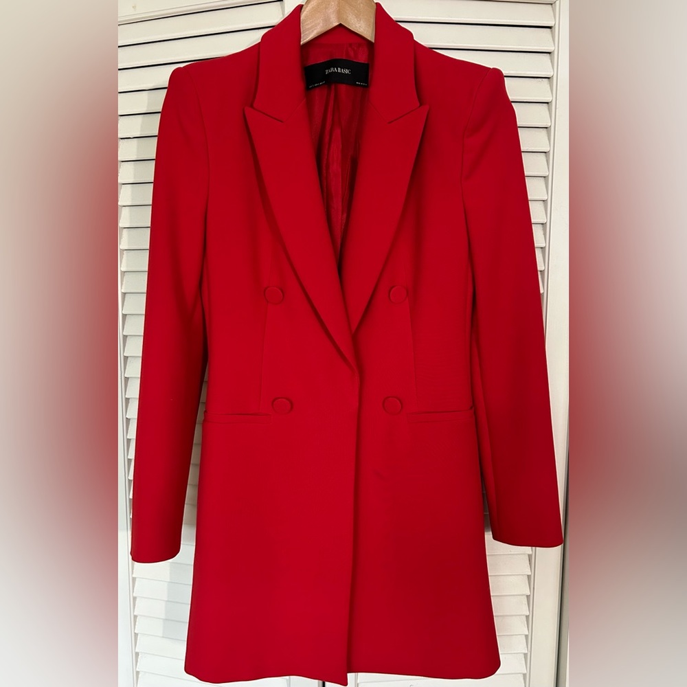 ZARA RED BLAZER SIZE SMALL